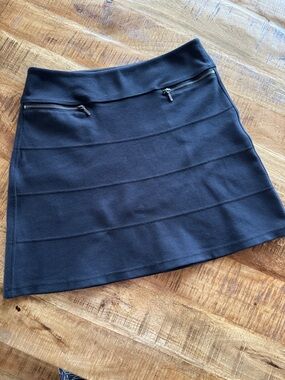 Athleta Black A-Line Active Mini Skirt with Zip Pockets